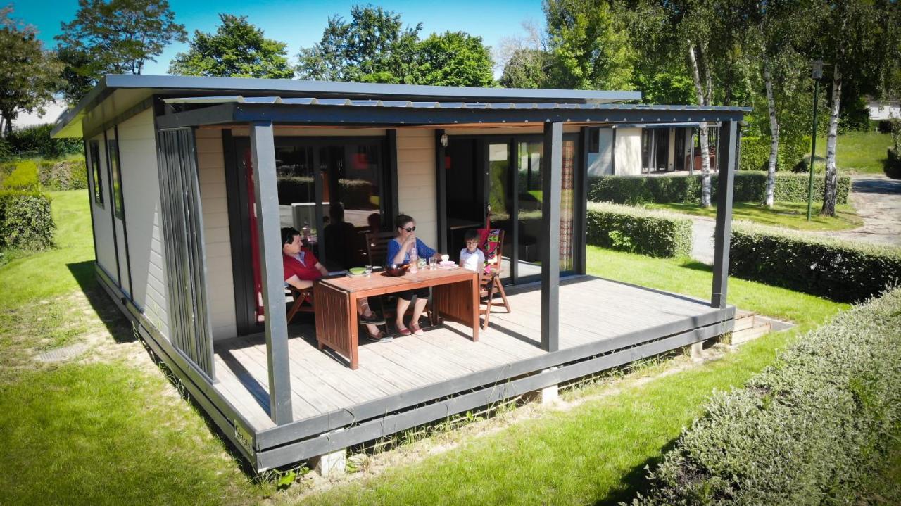 Hotel Camping Des Loisirs Évron Zimmer foto